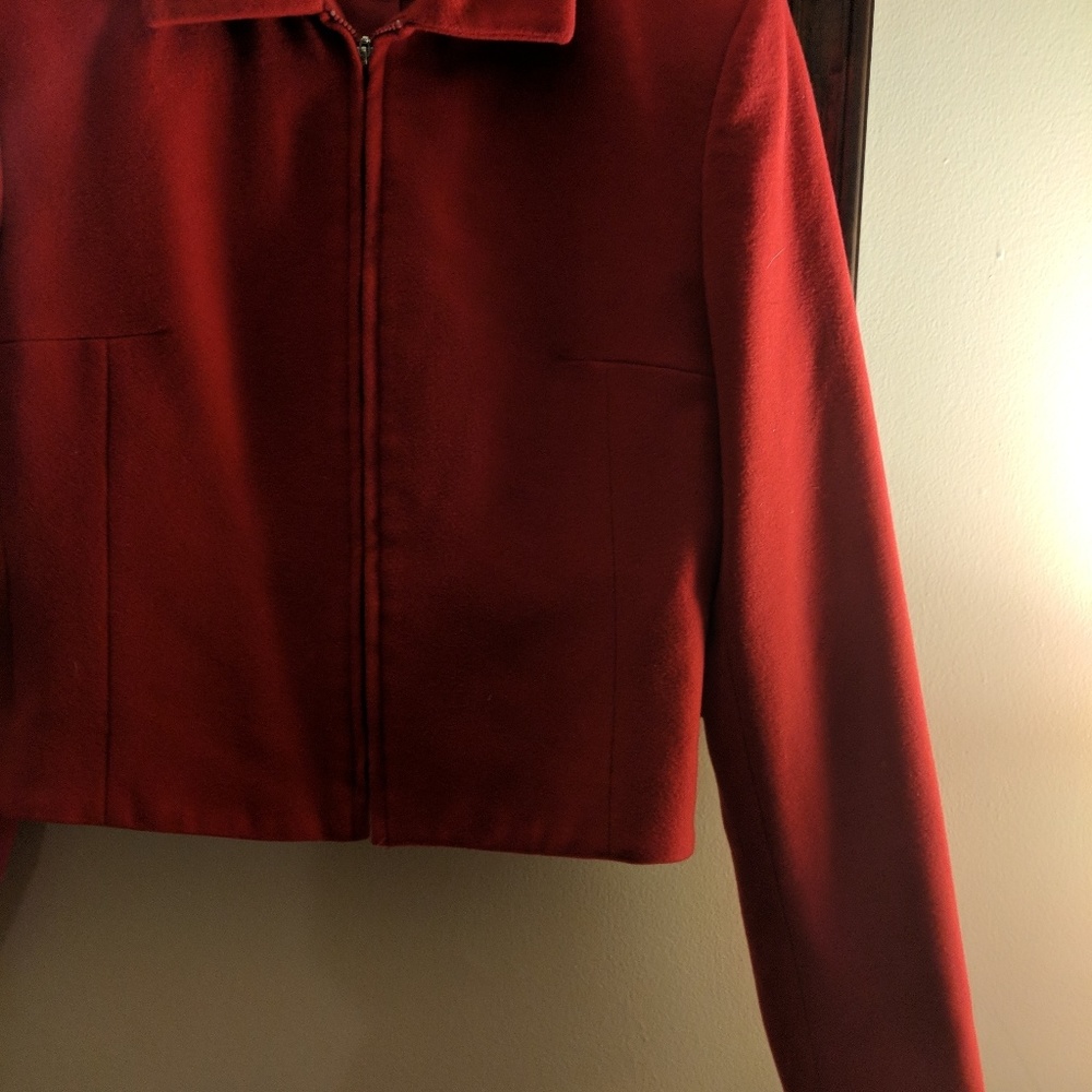 Jacket - Picture 2 of 8